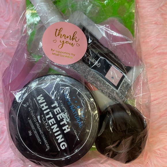 TEETH WHITENING KIT - Picture 2 of 4